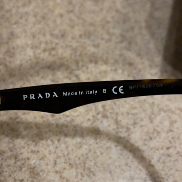 Prada eyeglasses - Picture 3 of 12